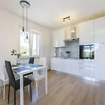 Appartement In Labin With Pool & Nearby *