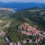 In Labin With Pool & Nearby *