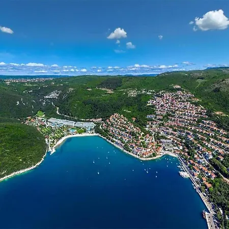 In Labin With Pool & Nearby